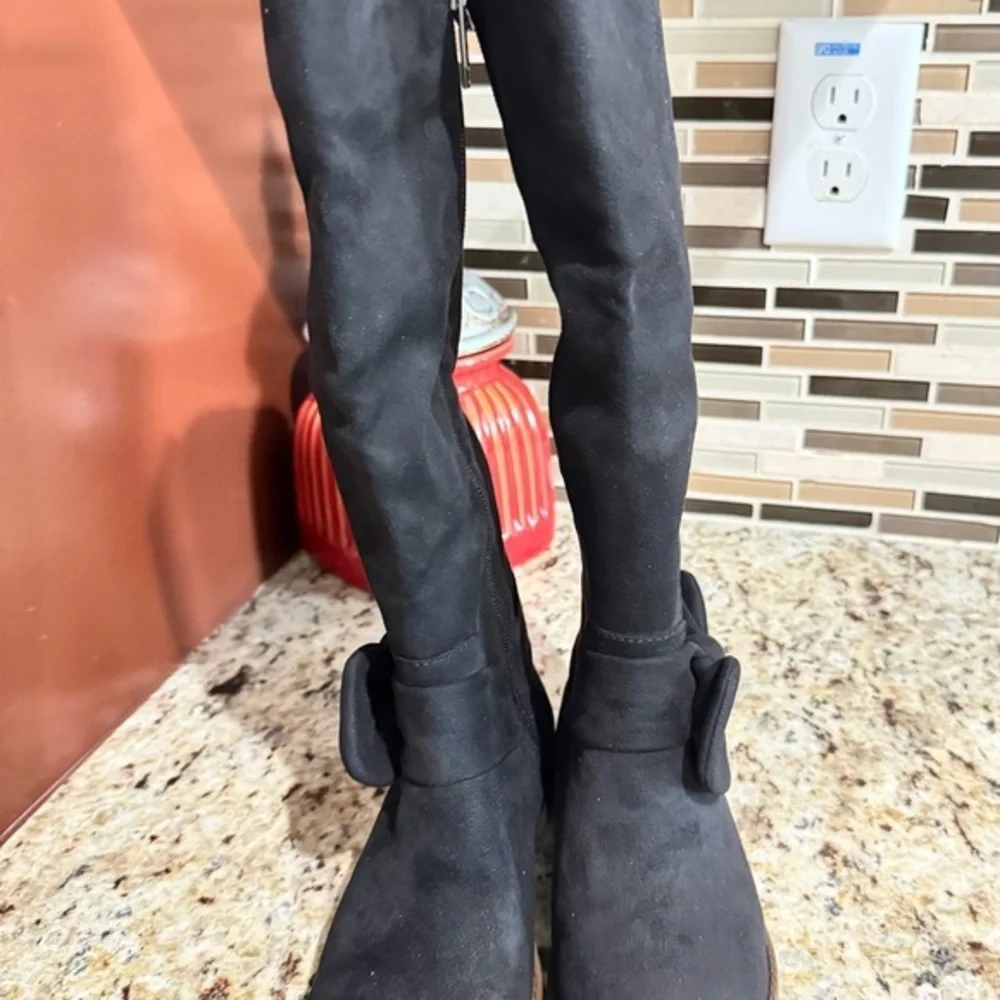 Women's Black Suede Boots